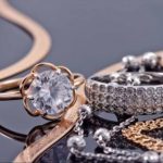 compro-gioielli-torino-anello-solitario-diamanti-orecchini-oro-torino